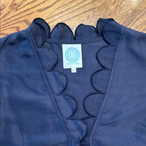 Devon Baer Navy and Leopard Print Tops - Picture 9 of 12